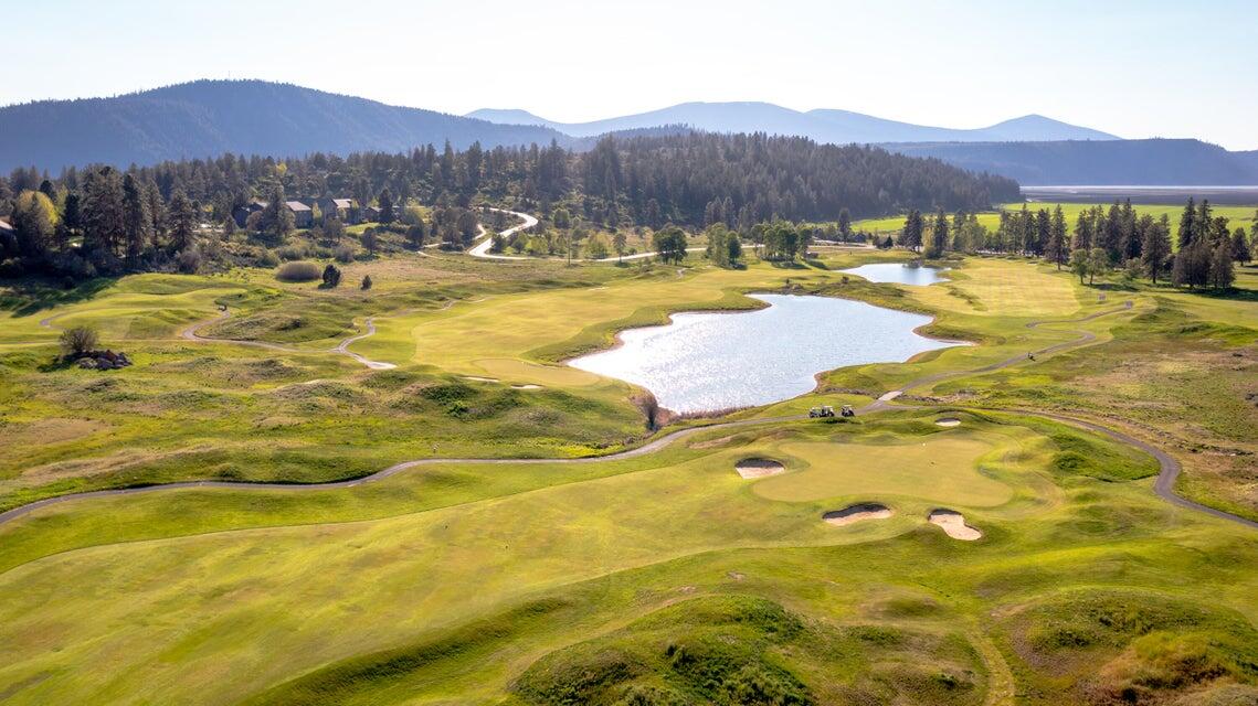 Running YResort - Land