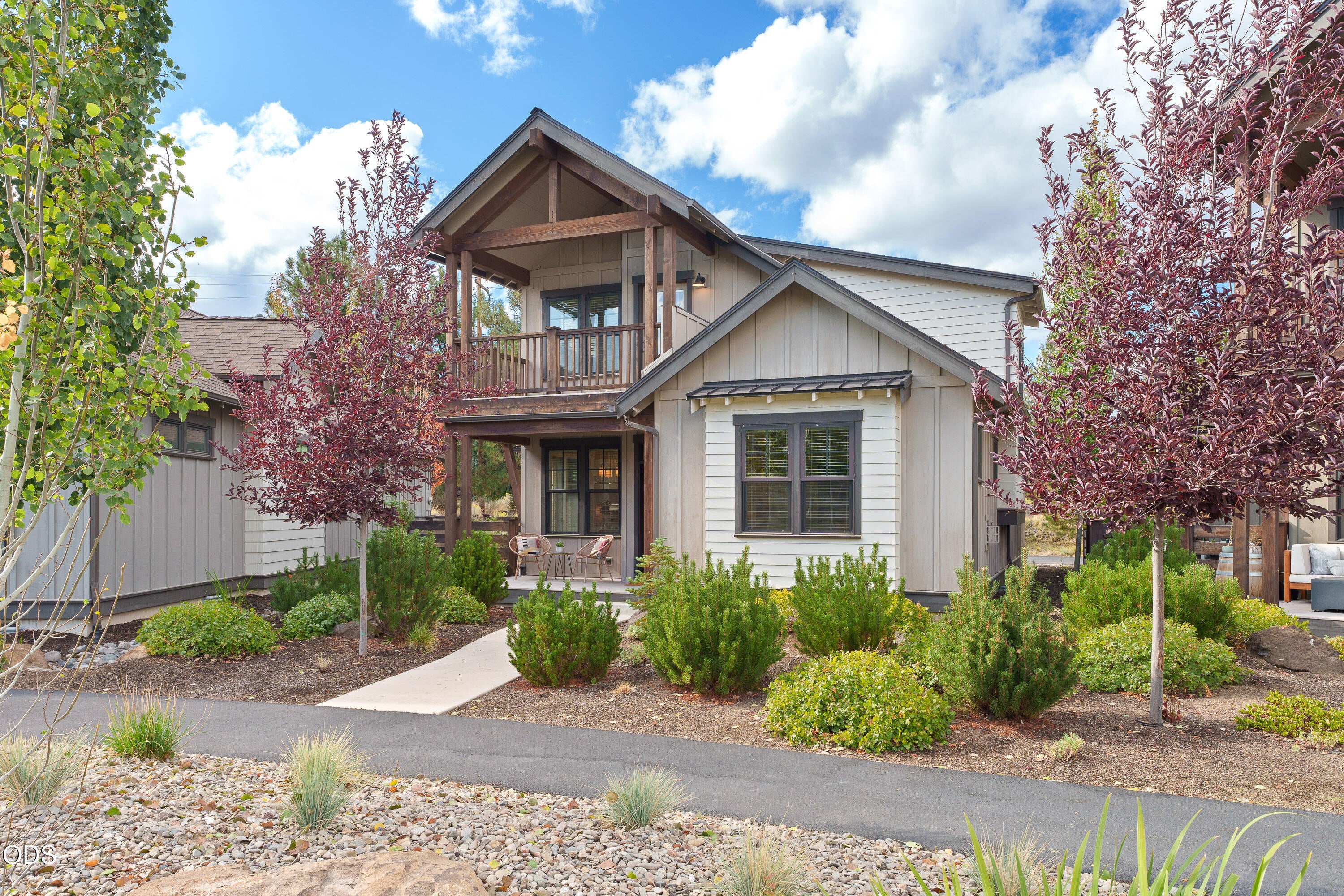 19737 SW River Camp Lane
