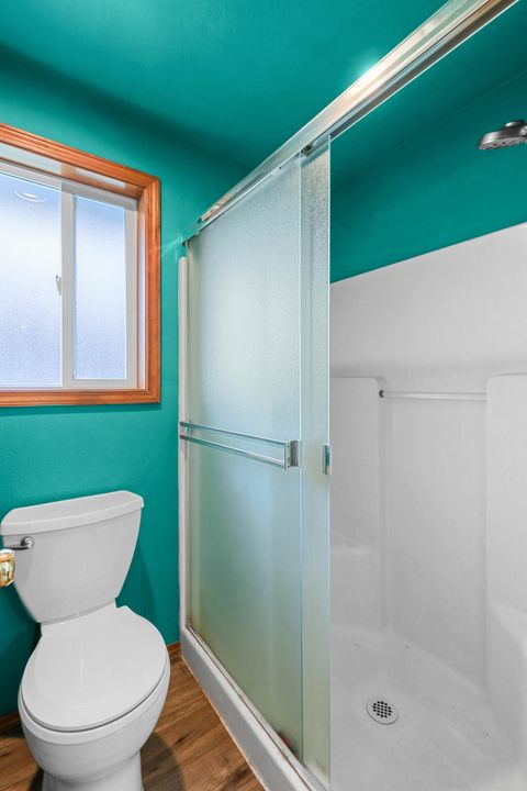 Tiny photo for 540 Jeanette Avenue, Medford, OR 97501 (MLS # 220219964)