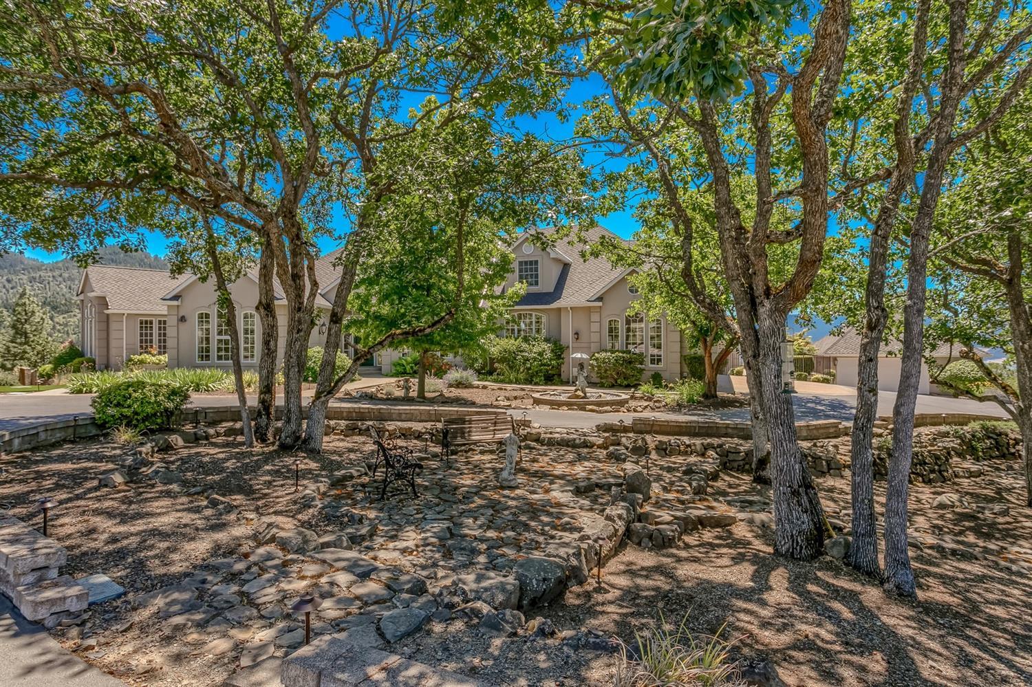 Sun Ridge Estates - Residential