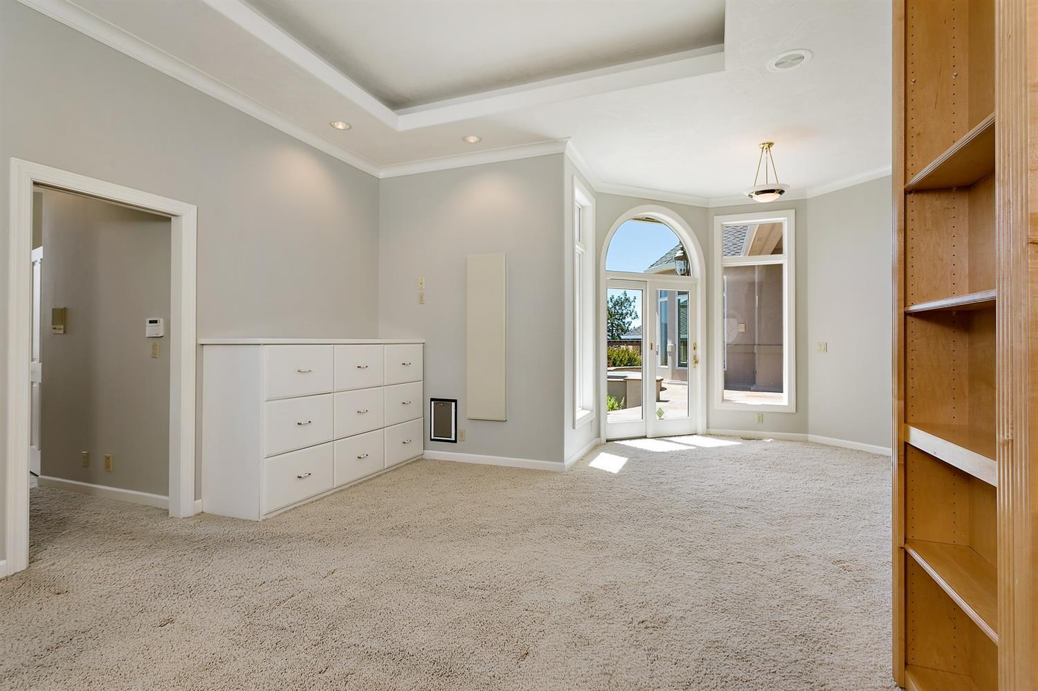 Sun Ridge Estates - Residential