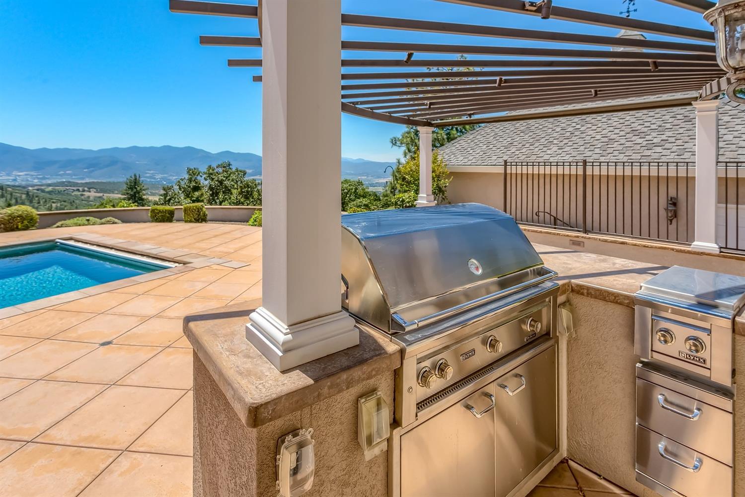 Sun Ridge Estates - Residential