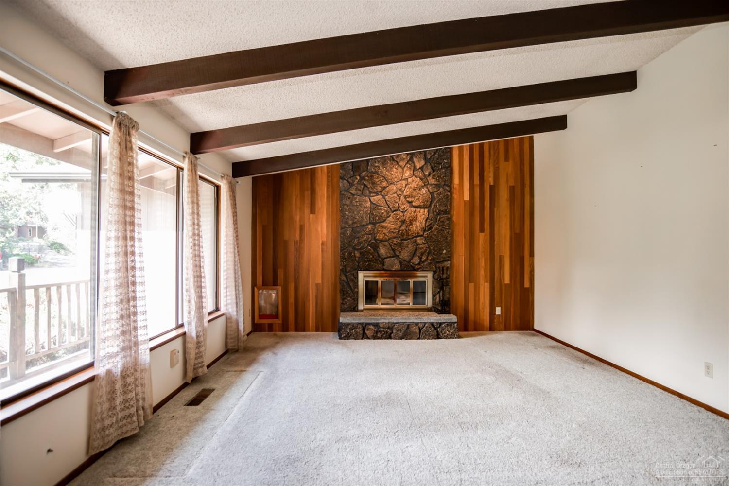 Airpark Estate - Residential