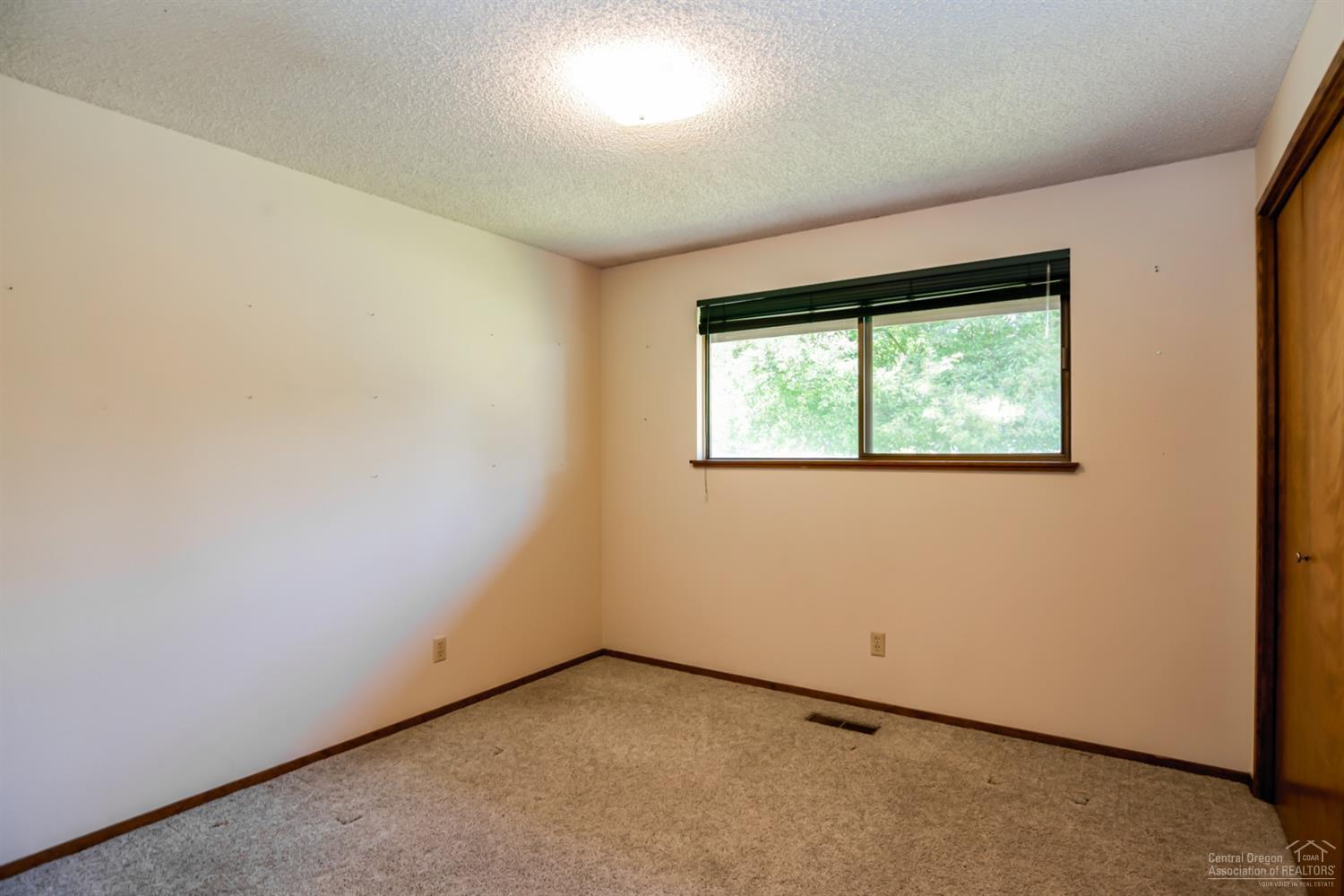 Airpark Estate - Residential