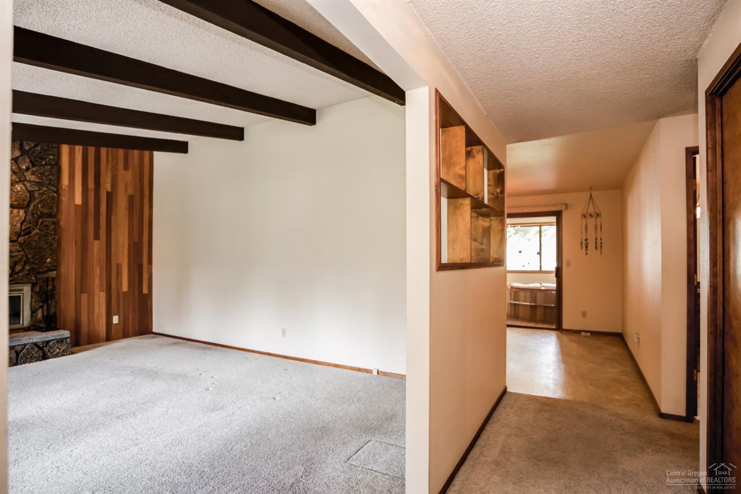 Airpark Estate - Residential