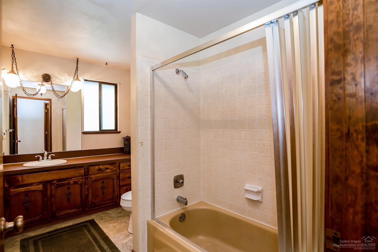 Airpark Estate - Residential