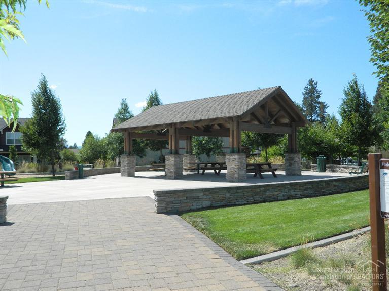 Gardenside - Residential