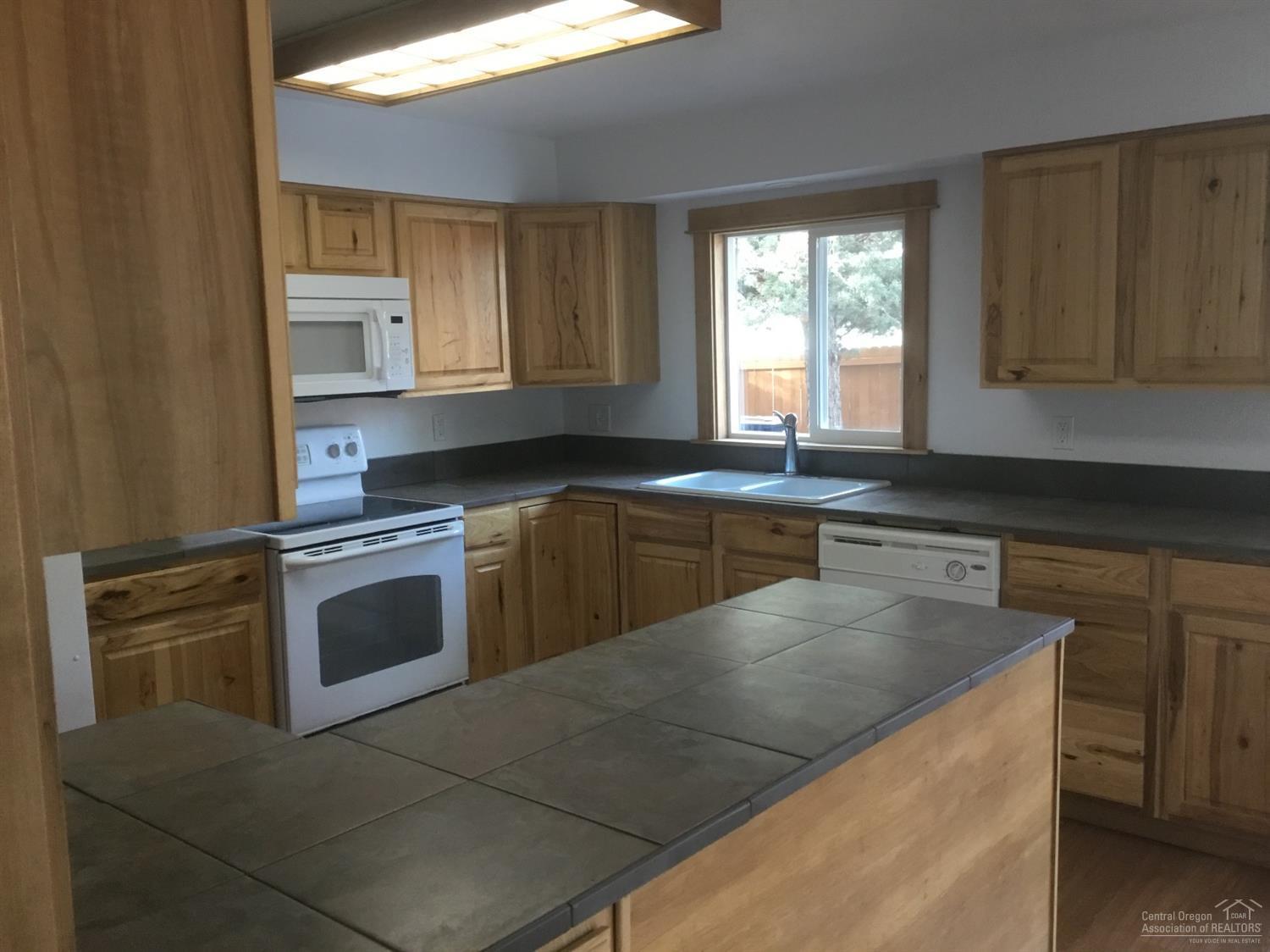 Tillicum Village - Residential