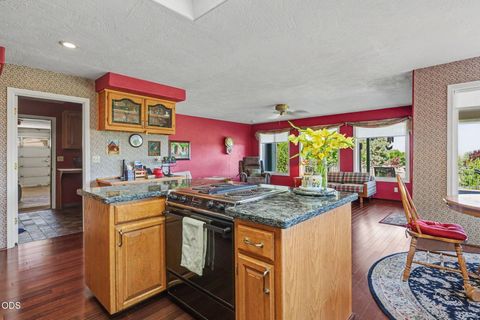 Tiny photo for 3939 Tami Lane, Central Point, OR 97502 (MLS # 220223389)