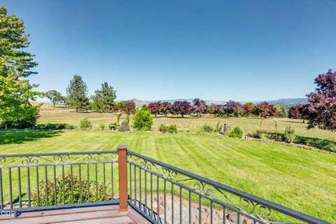 Tiny photo for 3939 Tami Lane, Central Point, OR 97502 (MLS # 220223389)