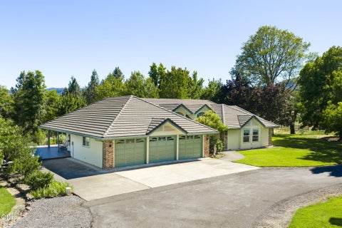 Tiny photo for 3939 Tami Lane, Central Point, OR 97502 (MLS # 220223389)