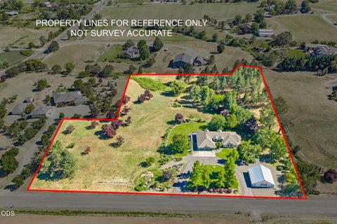 Tiny photo for 3939 Tami Lane, Central Point, OR 97502 (MLS # 220223389)
