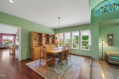 Tiny photo for 3939 Tami Lane, Central Point, OR 97502 (MLS # 220223389)