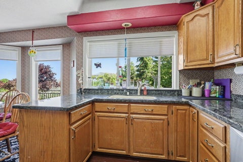 Tiny photo for 3939 Tami Lane, Central Point, OR 97502 (MLS # 220223389)