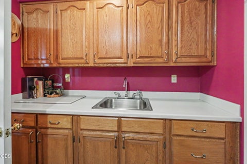 Tiny photo for 3939 Tami Lane, Central Point, OR 97502 (MLS # 220223389)