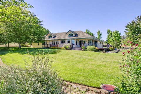 Tiny photo for 3939 Tami Lane, Central Point, OR 97502 (MLS # 220223389)