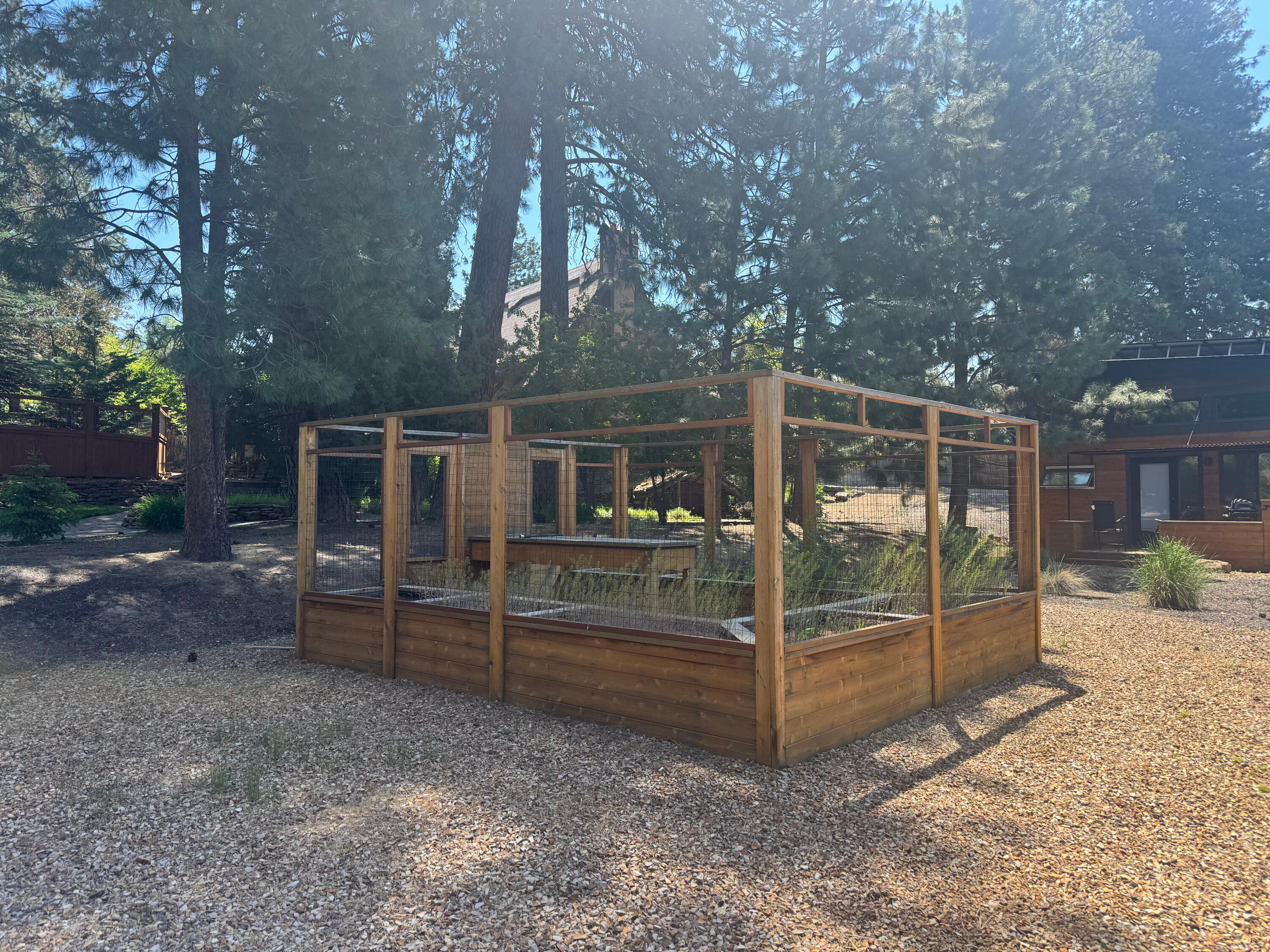 Hiatus - Residential