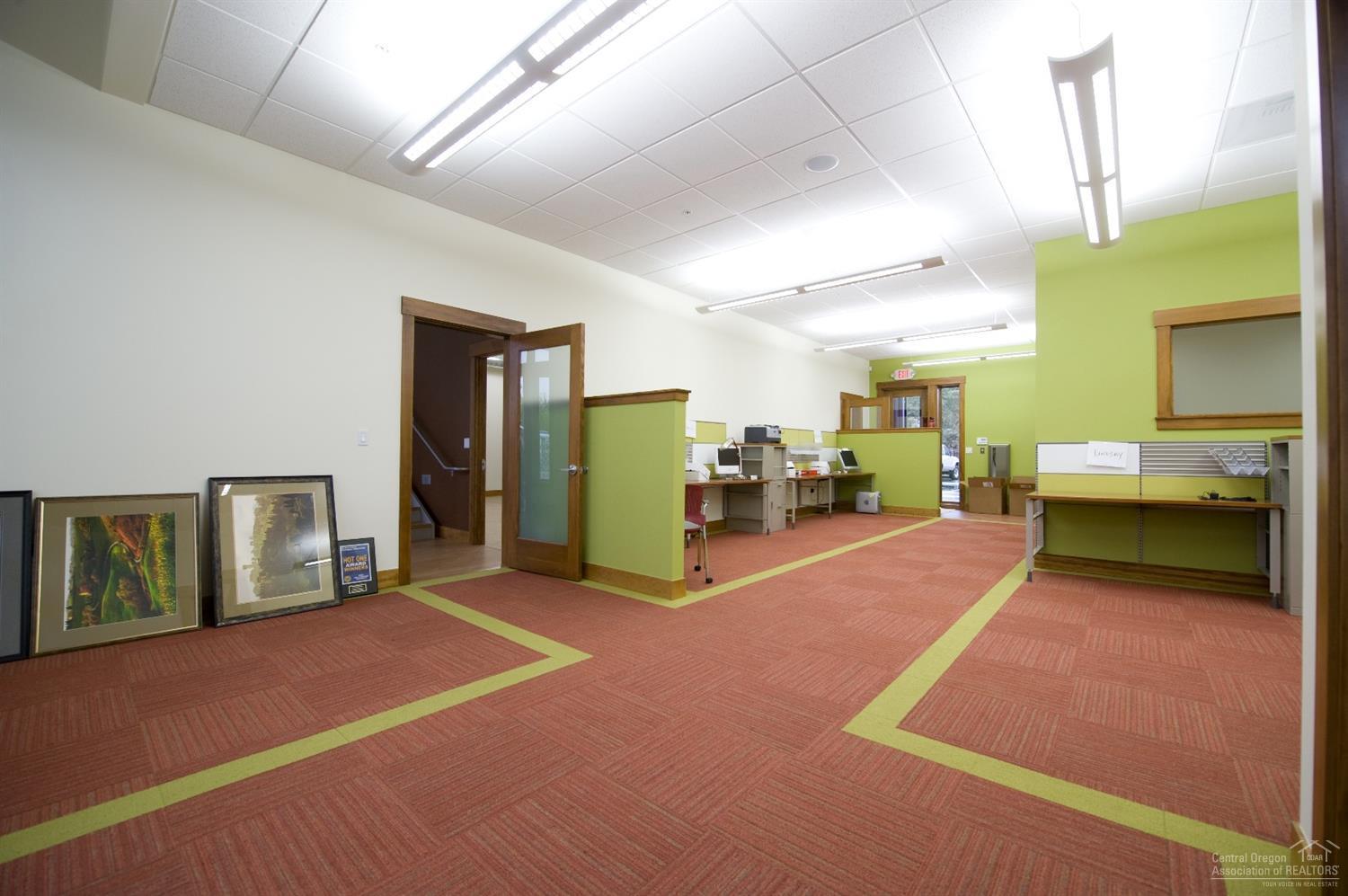 CLAB - Commercial Sale