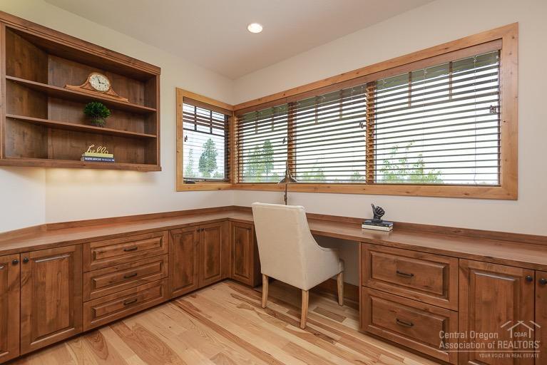 The Highlands at Broken Top - Residential