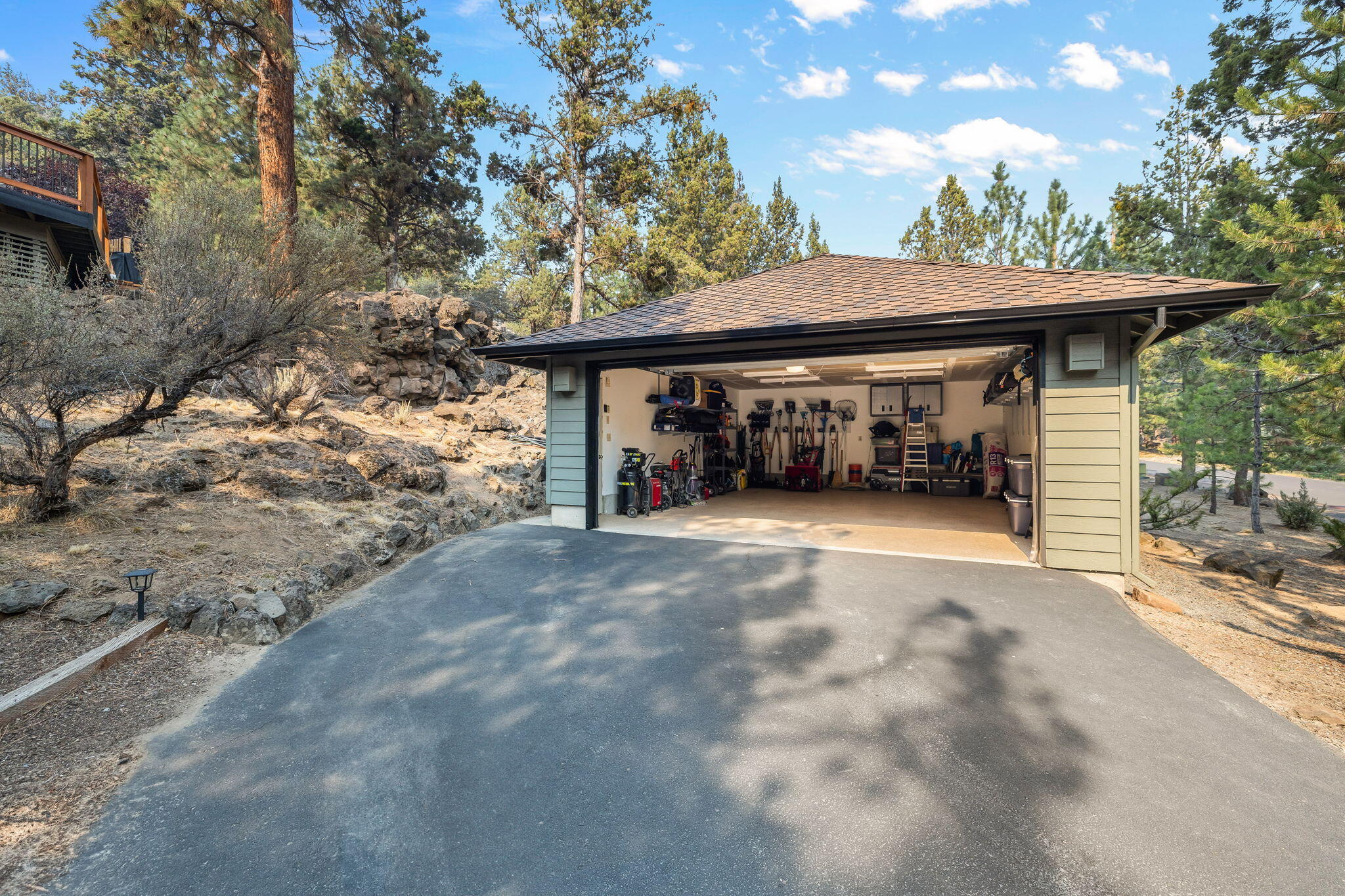 Rimrock West - Residential