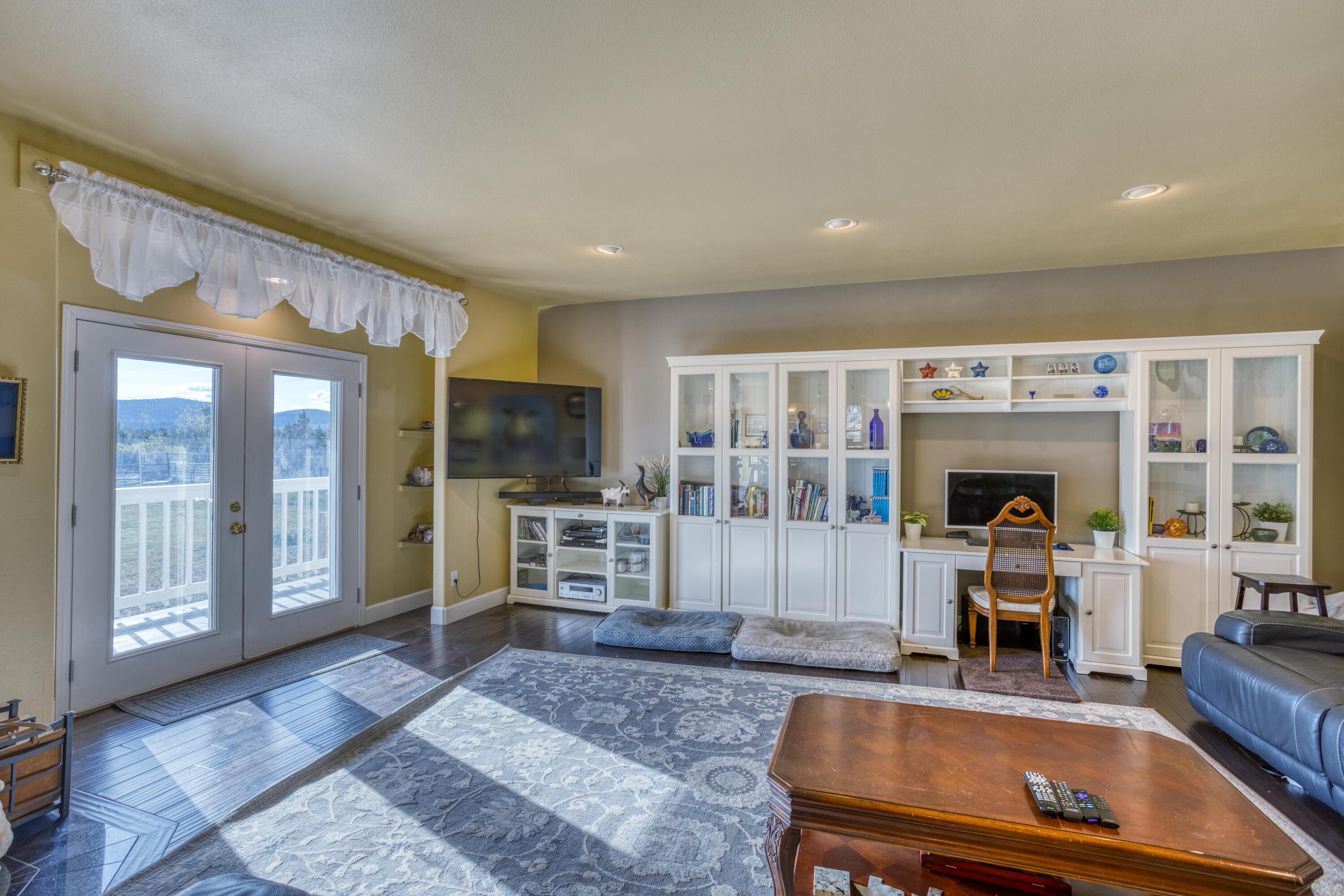 Christie Acres - Residential