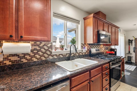Tiny photo for 3929 Connor Drive, White City, OR 97503 (MLS # 220223101)