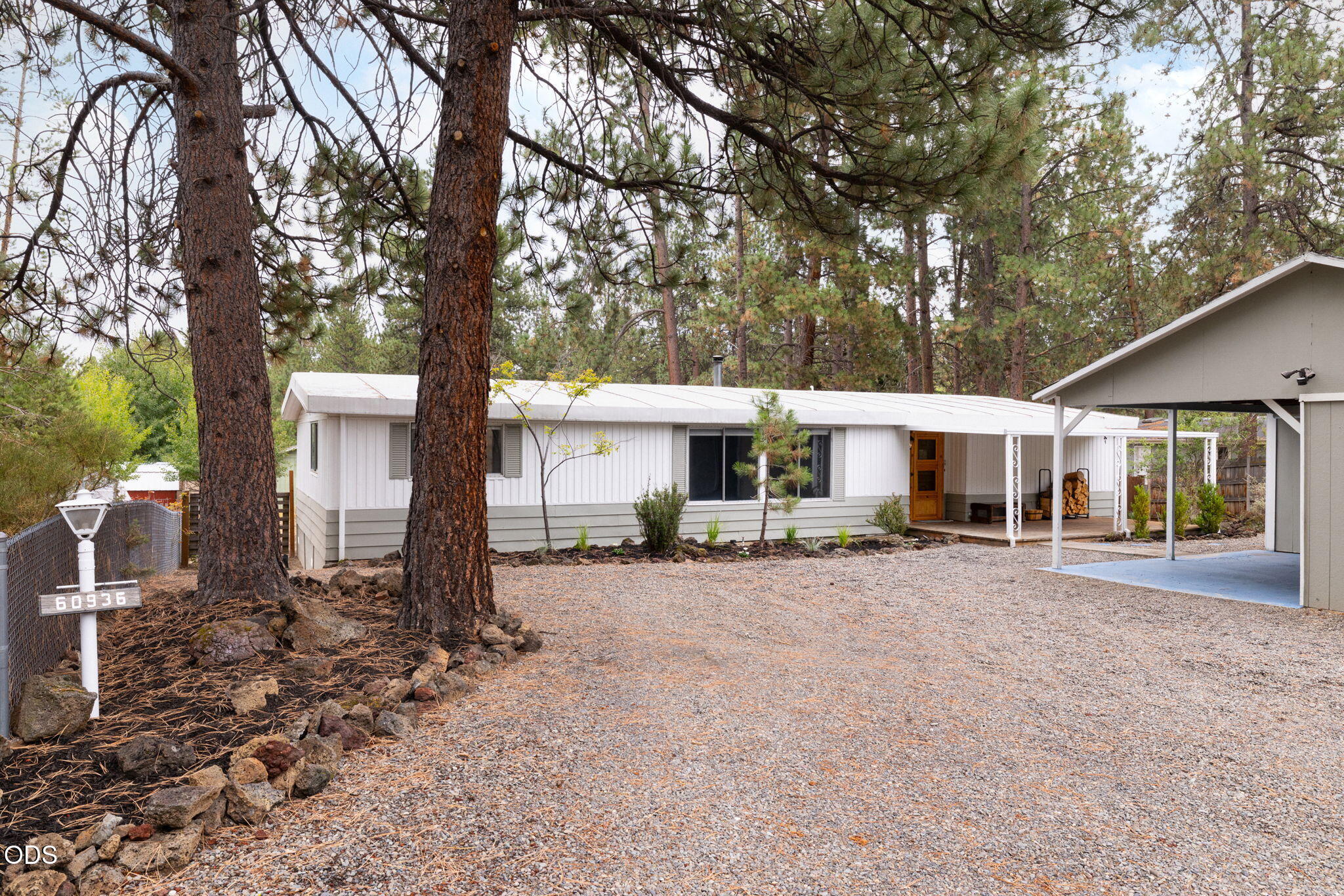 60936 Aspen Lane