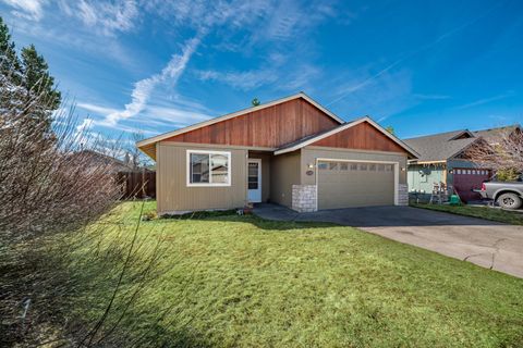 Photo of 16465 Riley Drive, La Pine, OR 97739 (MLS # 220217379)