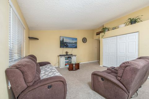 Tiny photo for 16465 Riley Drive, La Pine, OR 97739 (MLS # 220217379)