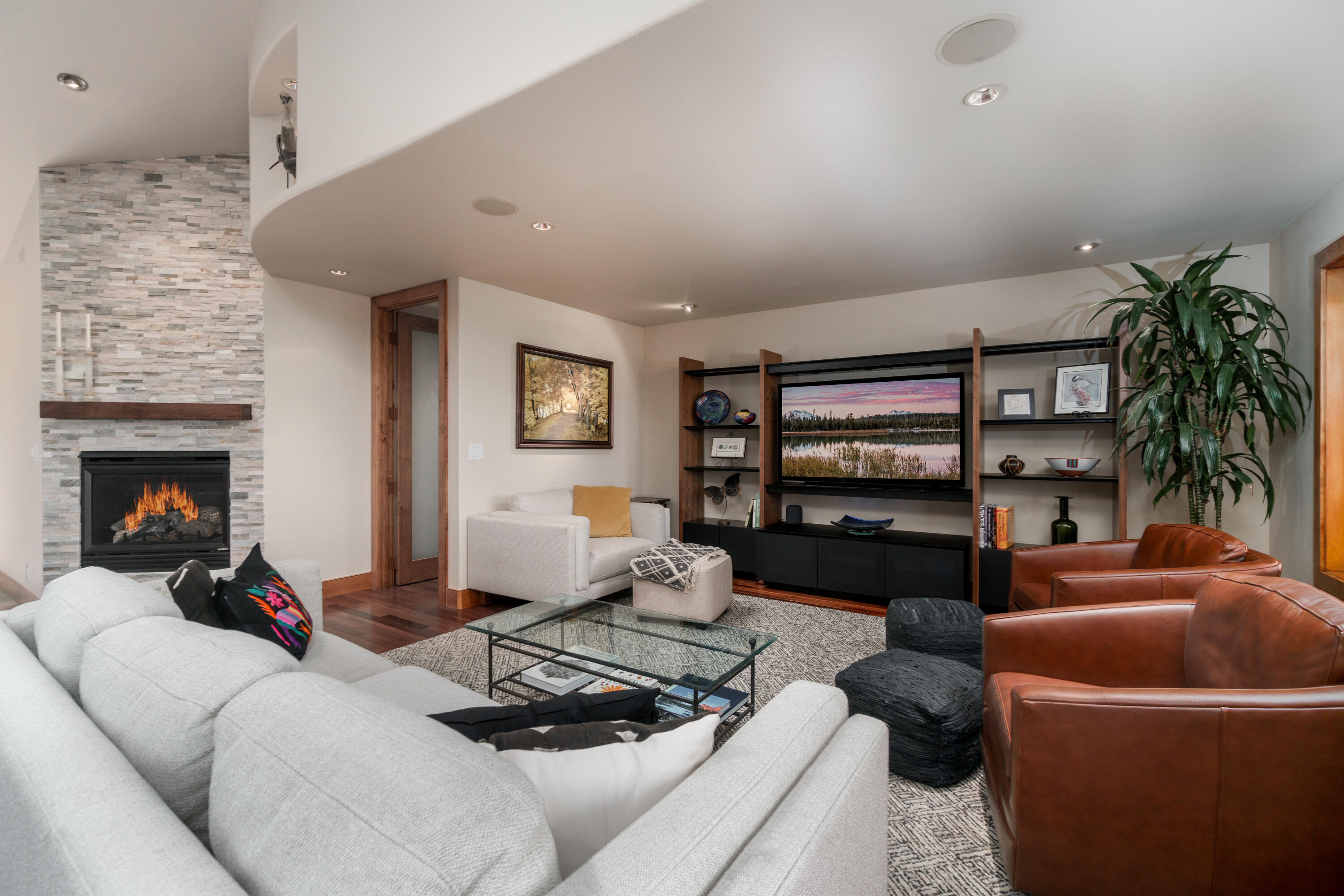 1st On The Hillsites - Residential