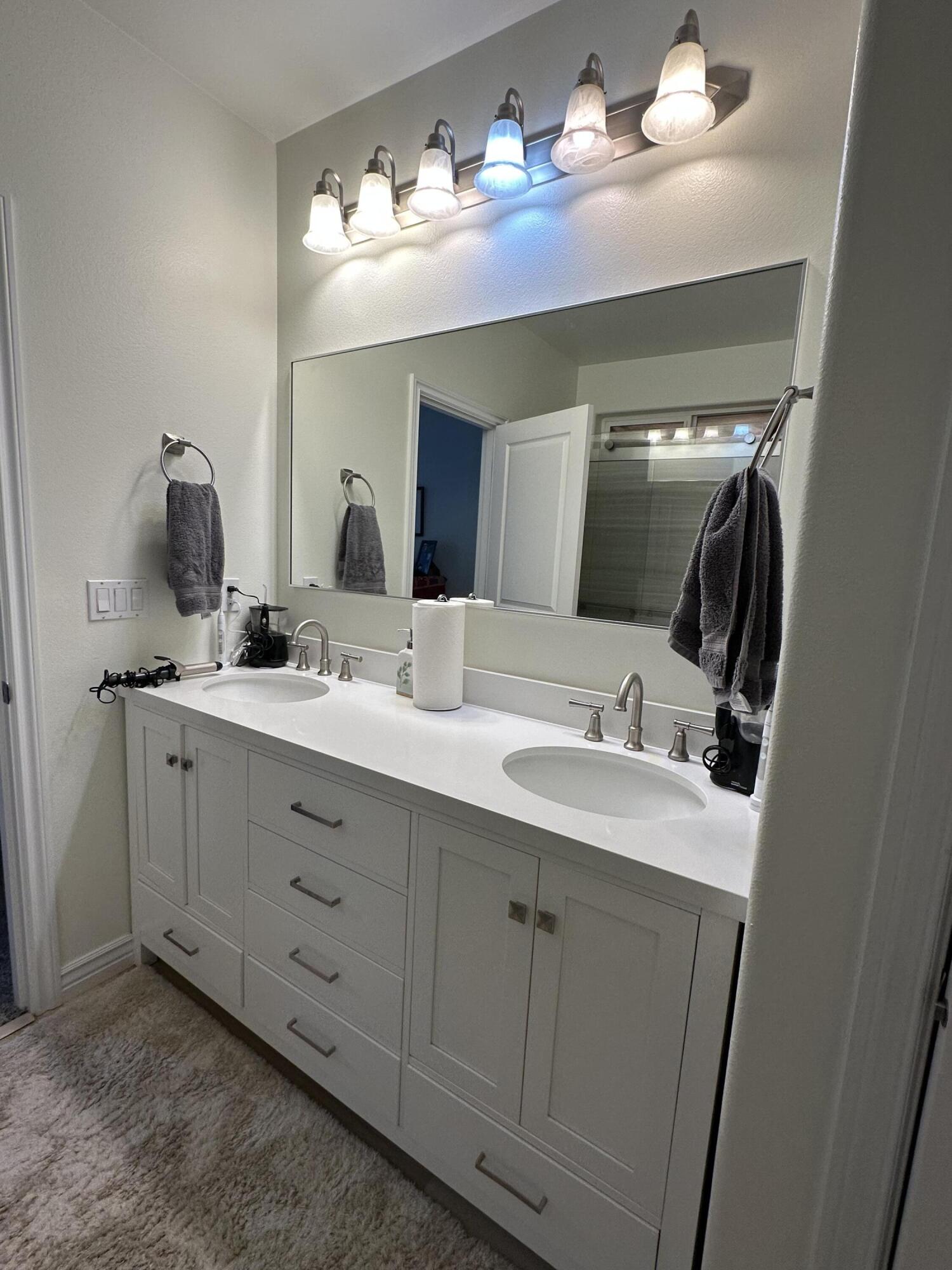 River Rim - Residential