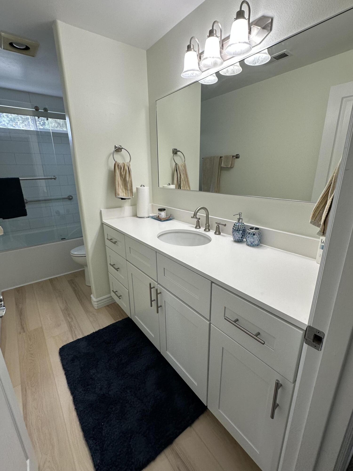 River Rim - Residential