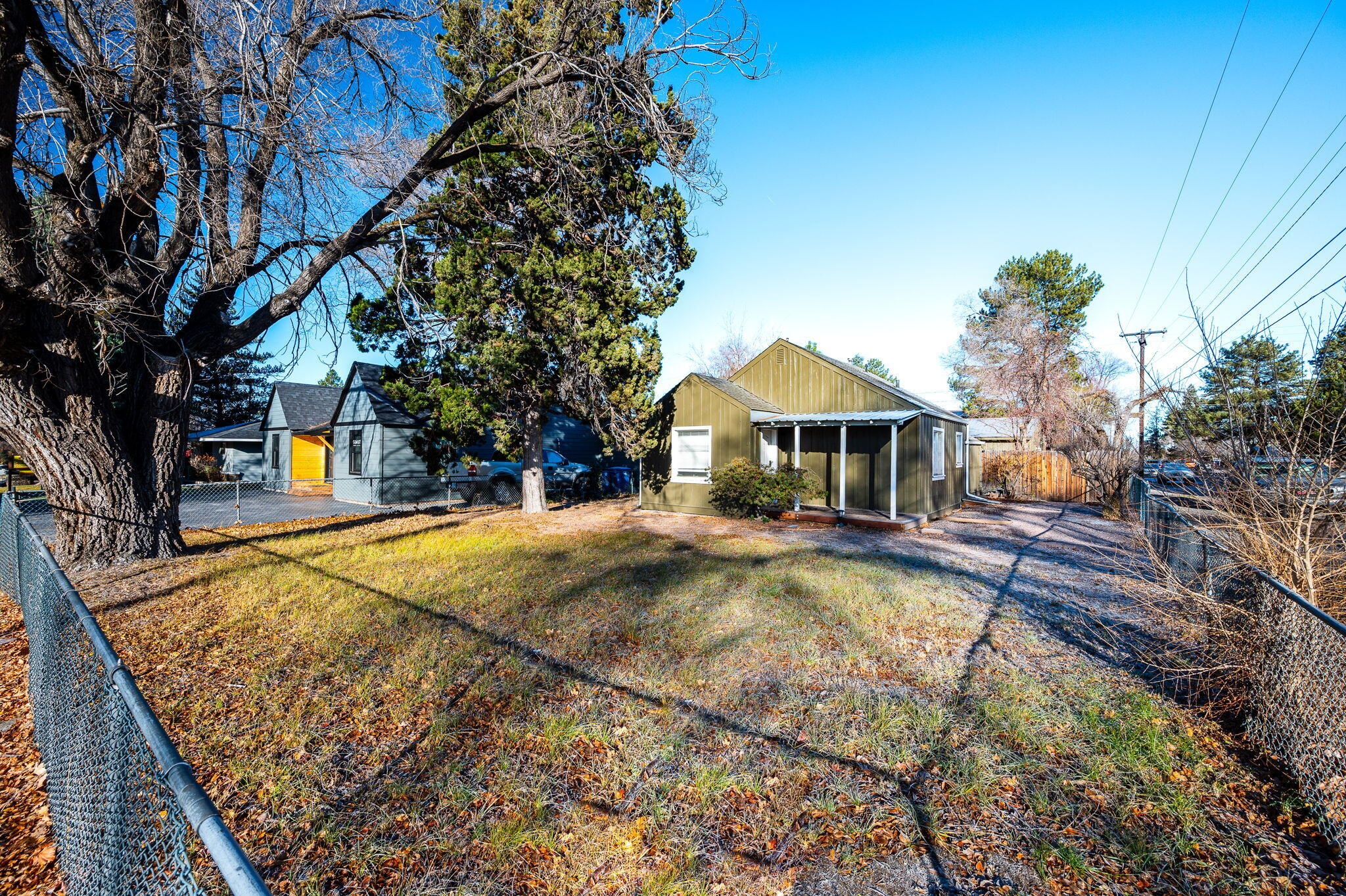 374 NE Kearney Avenue