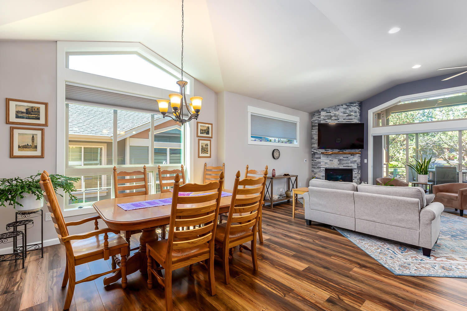 Ridge At Eagle Crest - Residential