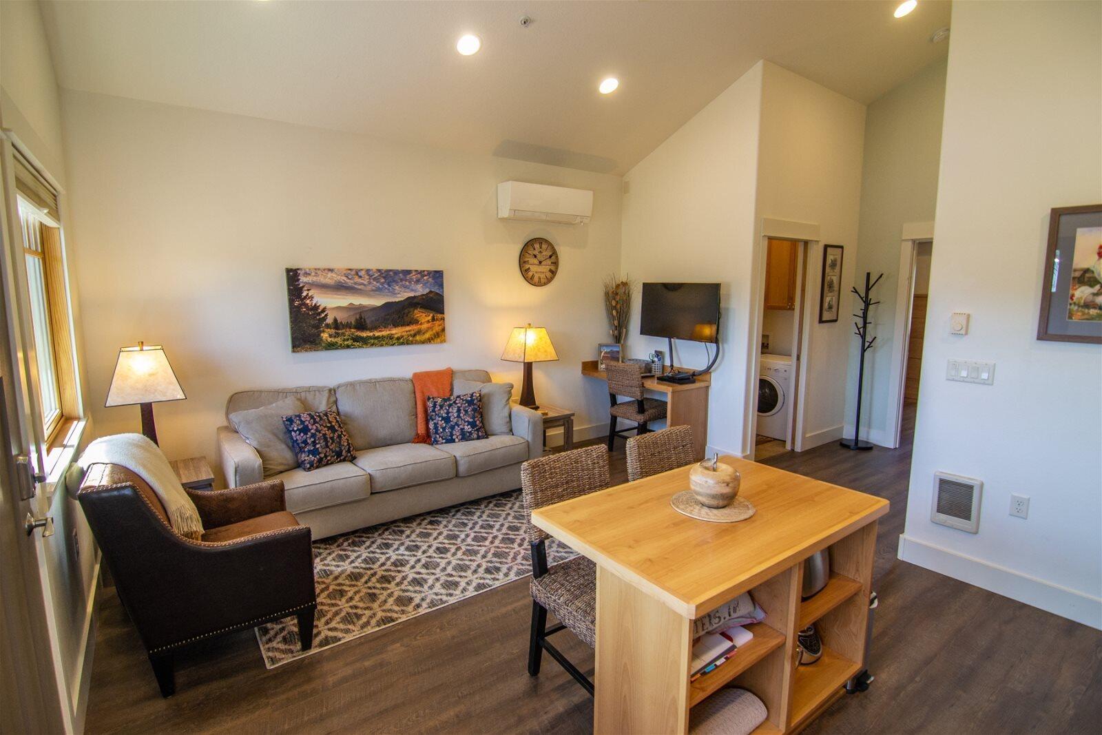 West View Business P - Residential Income