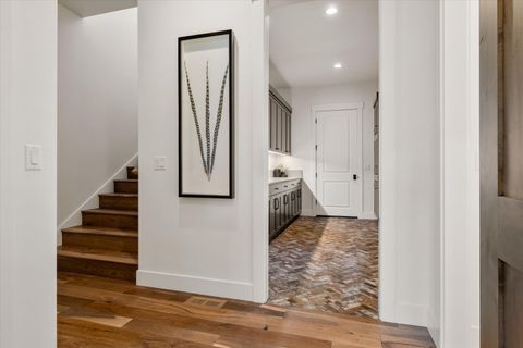 Tiny photo for 16693 SW Starview Drive, Powell Butte, OR 97753 (MLS # 220217215)