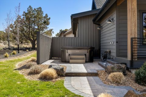 Tiny photo for 16693 SW Starview Drive, Powell Butte, OR 97753 (MLS # 220217215)