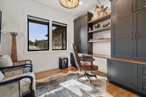 Tiny photo for 16693 SW Starview Drive, Powell Butte, OR 97753 (MLS # 220217215)