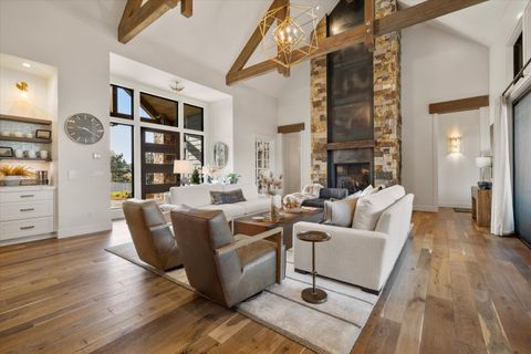 Tiny photo for 16693 SW Starview Drive, Powell Butte, OR 97753 (MLS # 220217215)