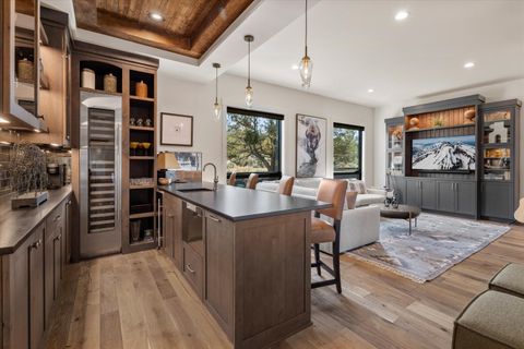 Tiny photo for 16693 SW Starview Drive, Powell Butte, OR 97753 (MLS # 220217215)