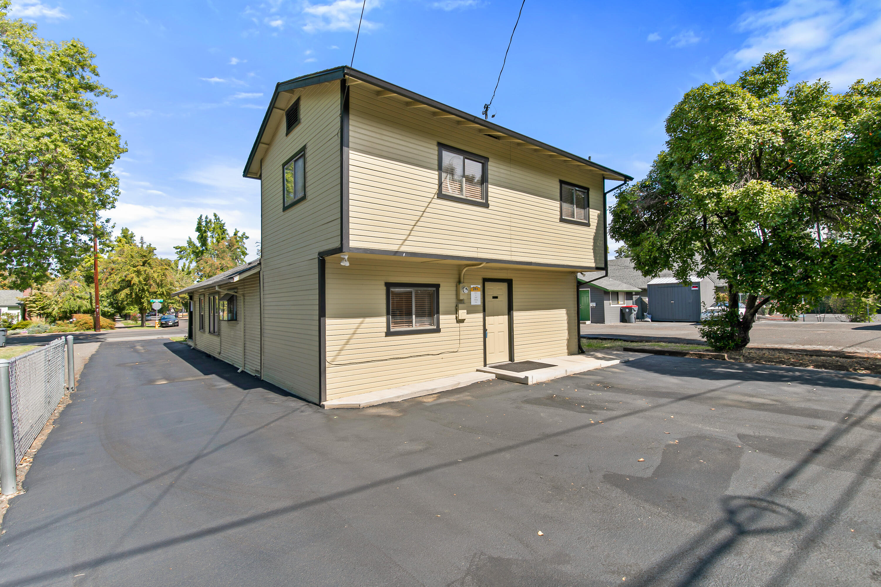 Queen Anne Addition - Commercial Sale