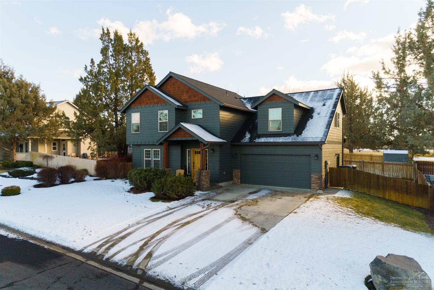 Vall - Residential