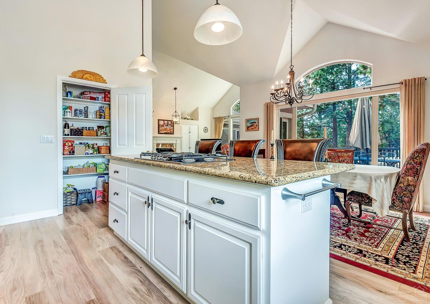 Awbrey Glen - Residential