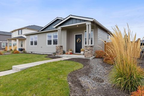 745 NE Union Loop Prineville OR 97754