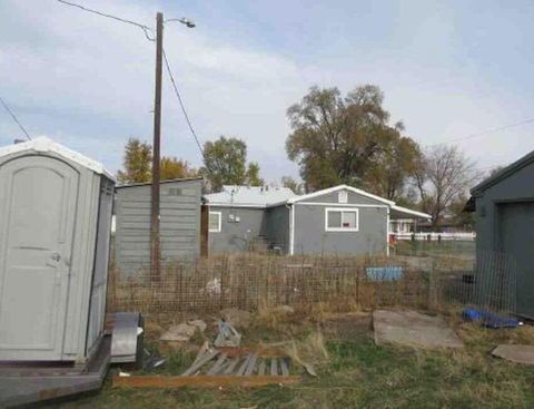 Tiny photo for 409 W Ridgeway Avenue, Hermiston, OR 97838 (MLS # 220219271)