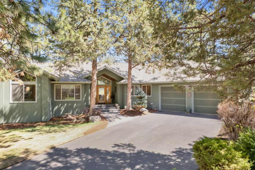 Golfers Dream Home! Spectacular location along the 18th Green and 9th Fairway, overlooking the coveted Awbrey Glen Clubhouse and Practice Facilities! With 3 spacious bedrooms, 3 full baths plus an office/ den, this single-level gem lives larger than its square footage implies. As with all Norman Custom Built Homes, quality and attention to detail is evident the moment you enter. Vaulted ceilings, skylights and walls of windows throughout ensure plenty of natural light. Room for all your toys in the oversized 2-car garage w/ separate golf cart entrance. Seller to offer a $5,000 credit towards carpet replacement at close of escrow. Call today for your private viewing.