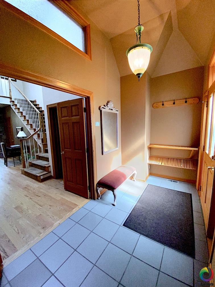 StoneTH - Residential