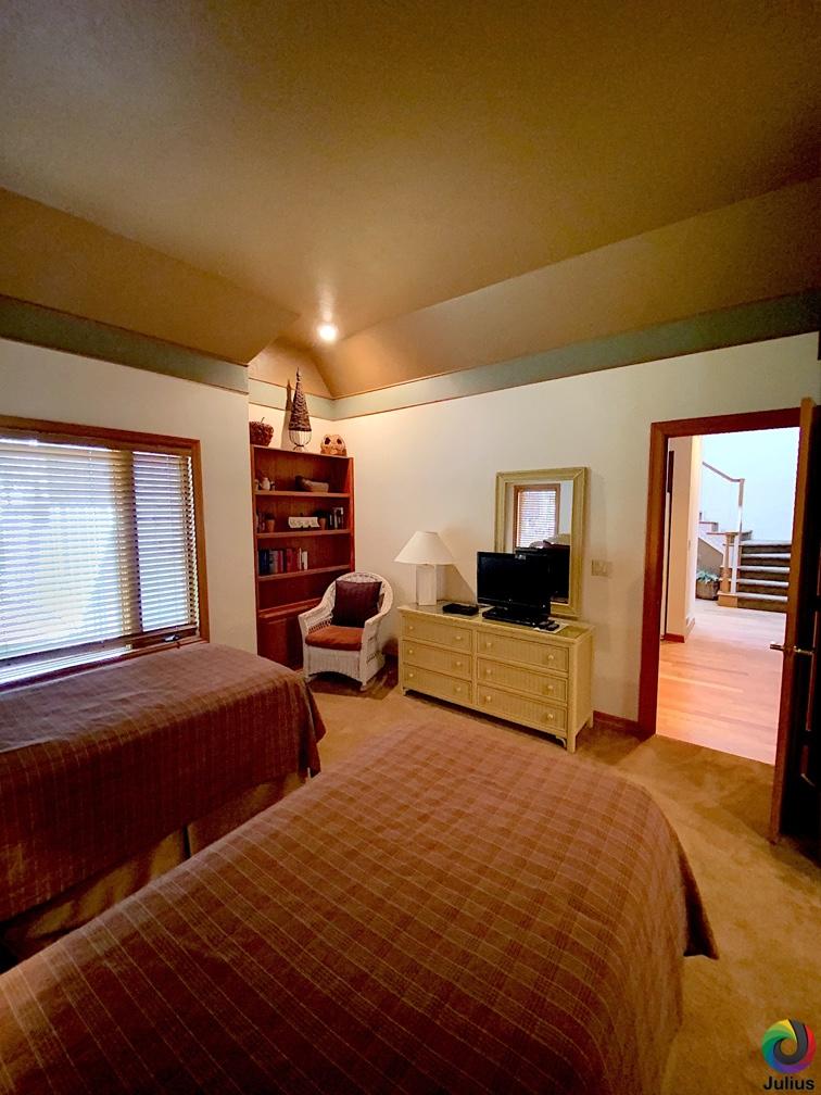 StoneTH - Residential