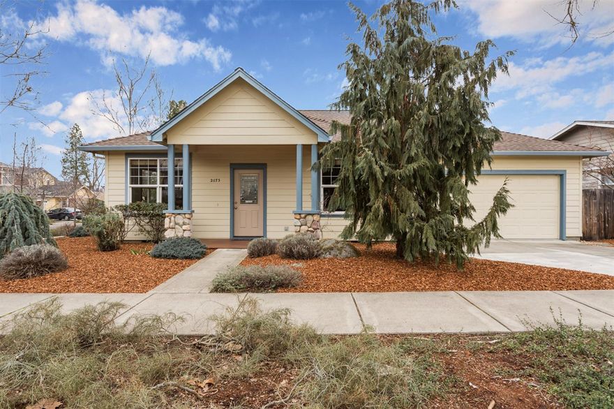 Are you looking for a single level home? light and bright? Popular neighborhood? 3 bedrooms and 2 bathrooms? Well keep reading. Situated on a corner lot with lots of great light, this home has been well taken care of by the owner since the home was built in 2000. Hardwood floors, Granite countertops, Vaulted ceilings, walk in closet in the master and a great floorpan all in the 1402 square feet and a delightful low maintenance yard. Make your appointment now so you don't miss this truly wonderful home, it won't disappoint.