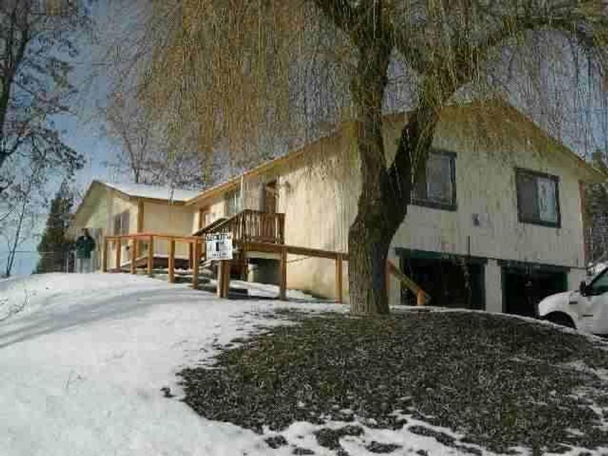 2 Bedroom, 1 Bath Units. Great Rental History New Gas Radiant Heaters. New Floor Coverings Except In (1) Kitchen. Decks, Single Car Garage. Great View. Owner Pays Garbage.